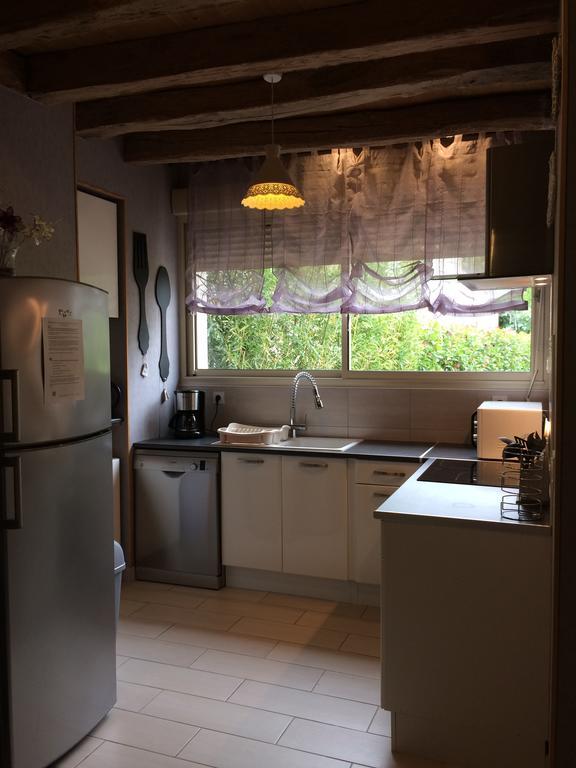 Gite Du Ruisseau De La Renne Thésée Esterno foto
